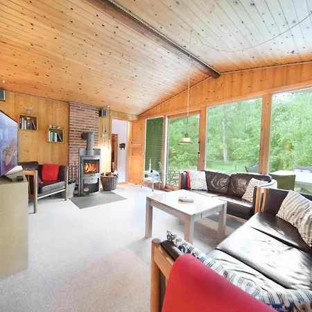 Casa de Férias Cozy Cottage, Close To The Sandy Beach,
