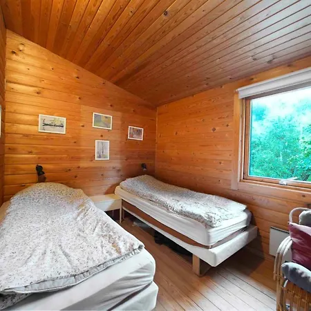 Cozy Cottage, Close To The Sandy Beach, Casa de Férias